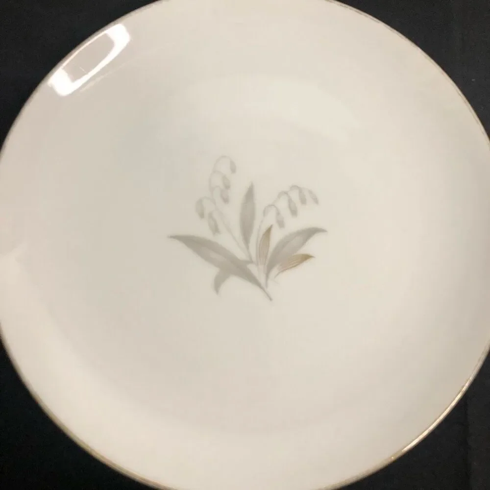 60s kaysons golden rhapsody bellflower pattern‎ 6.25 in side plates vintage prop